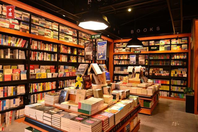 書店可以陶冶人的情操，安靜且舒服