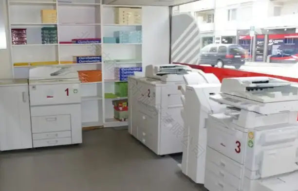 打印店內(nèi)的陳設(shè)