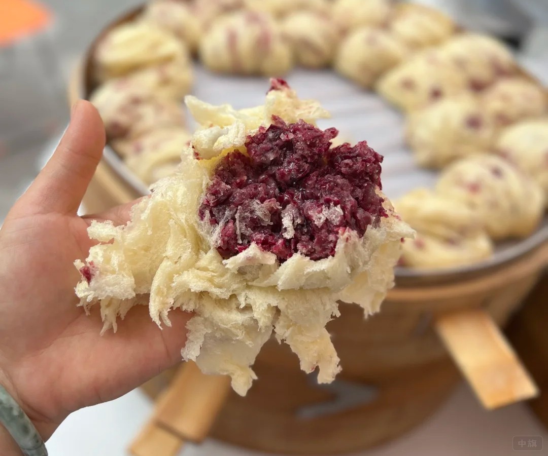 開(kāi)包子鋪的張阿姨就是一個(gè)個(gè)體戶