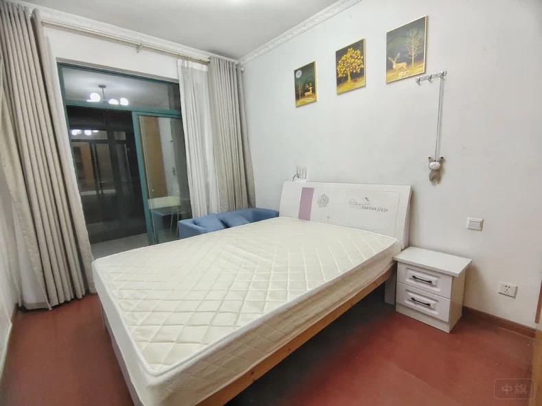 中介給我那會(huì)介紹的房子照片