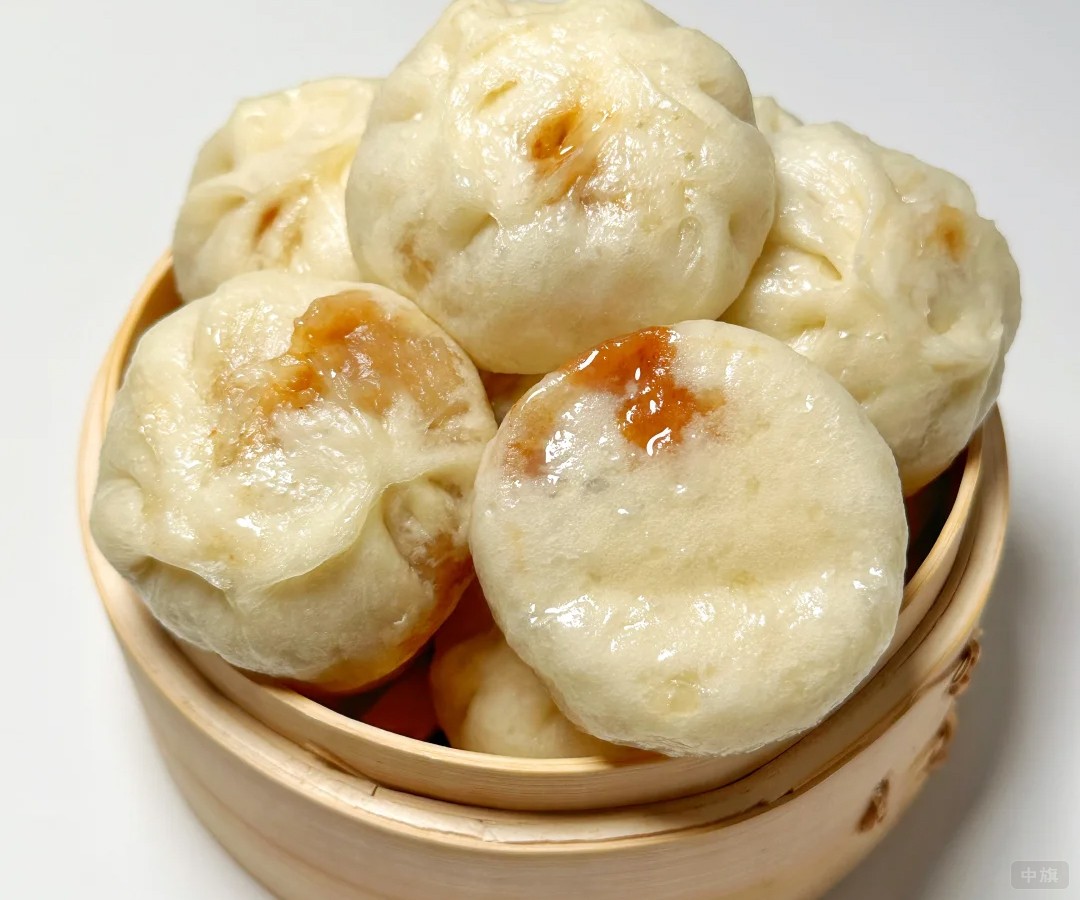 小旗今早上吃的熱氣騰騰的包子