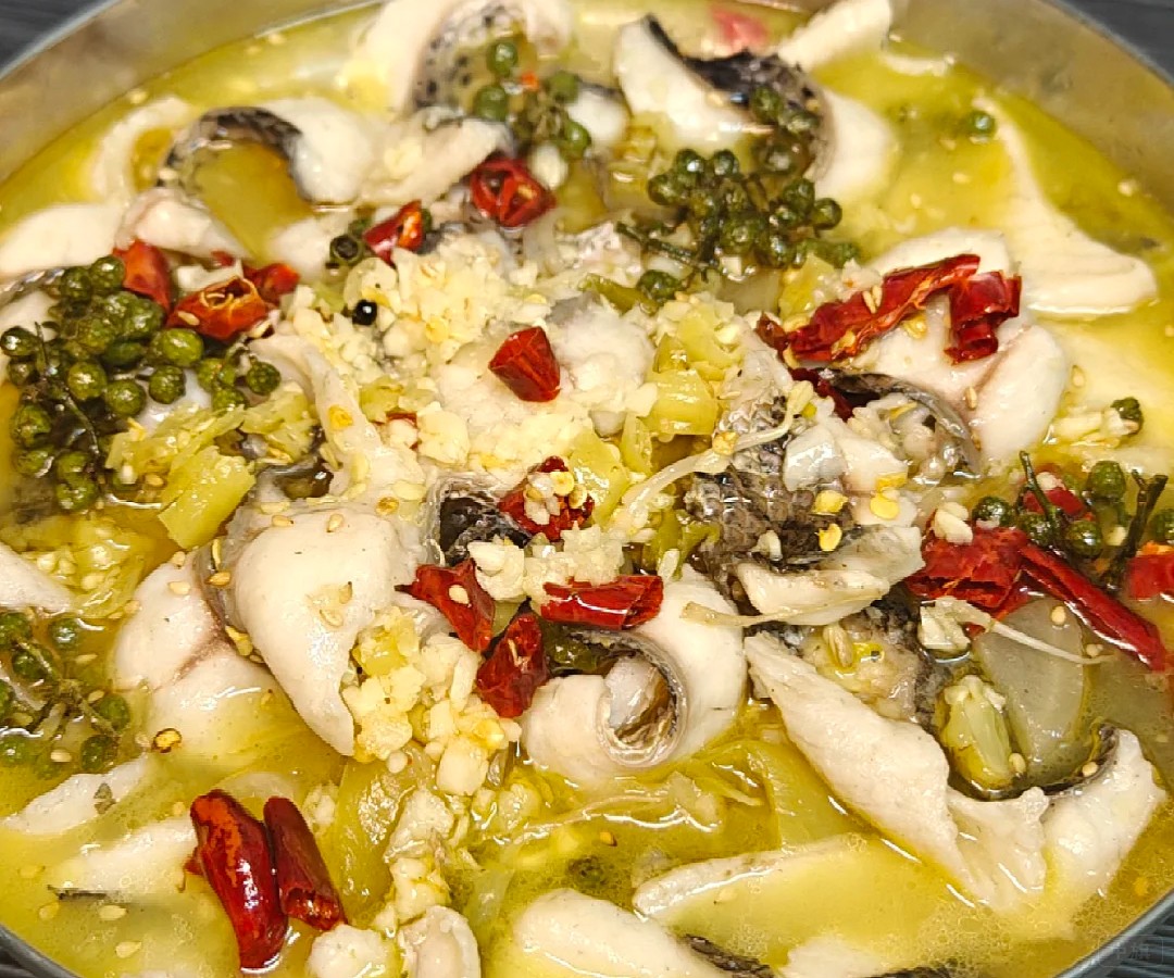 剛出鍋的酸菜魚